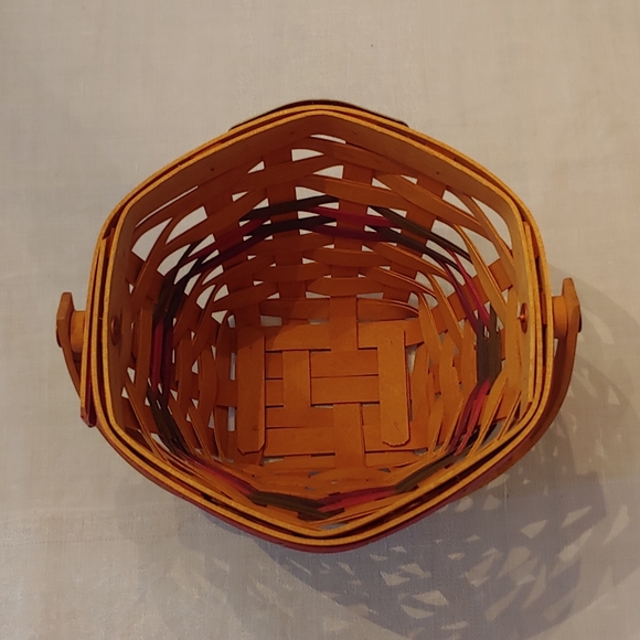 Longaberger Award Basket - Picture 14 of 15